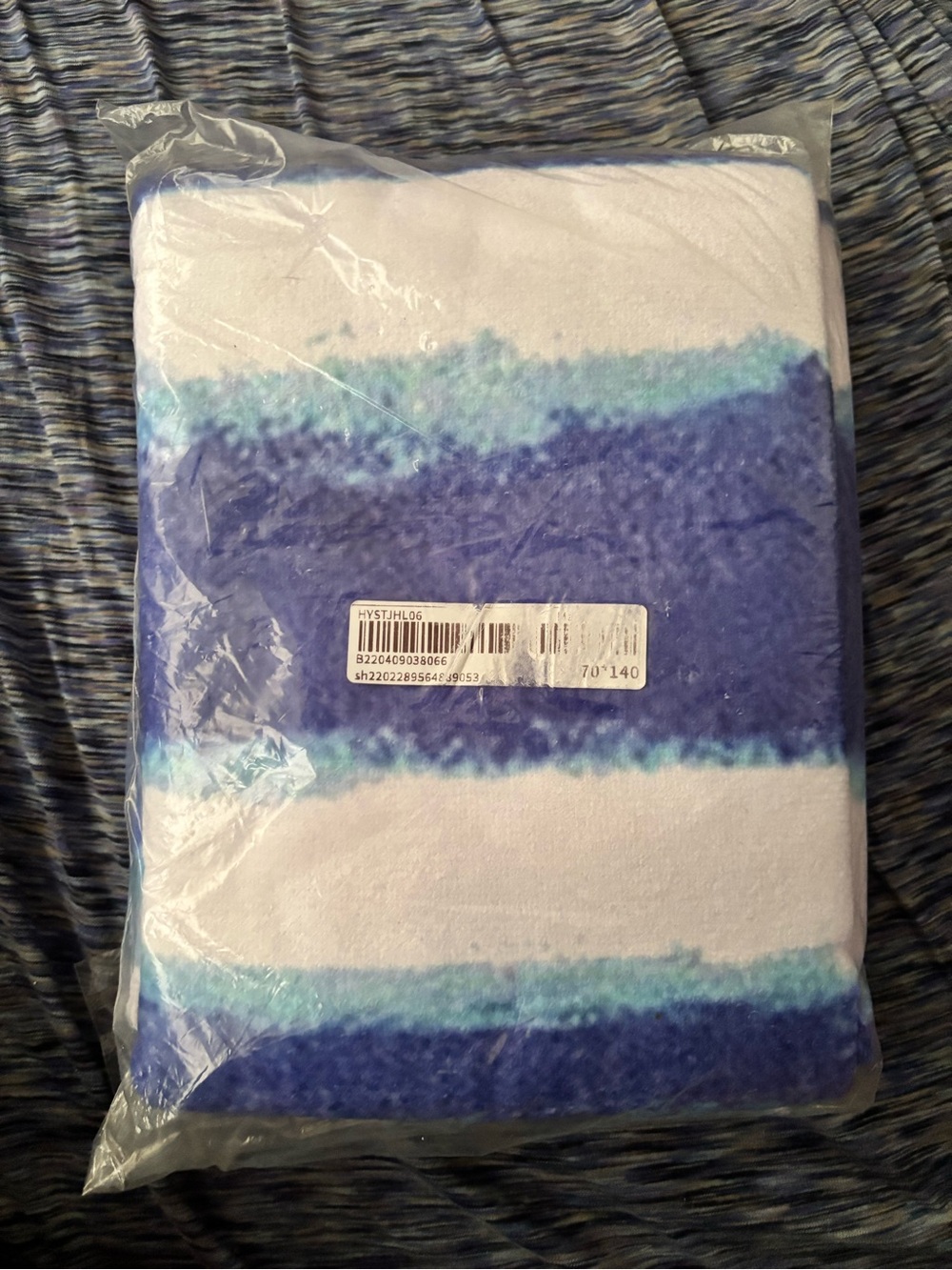 Striped Blue & White Plush Throw Blanket - Cozy Home Throw